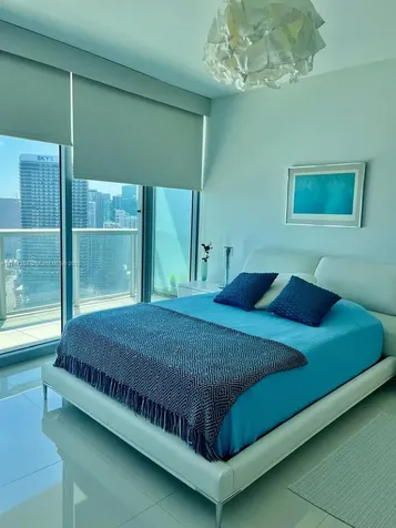 888 Biscayne Boulevard Miami FL 33132