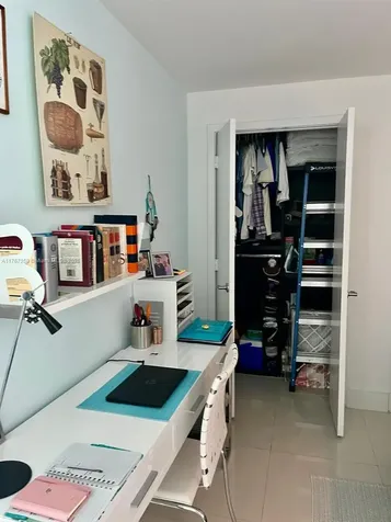 888 Biscayne Boulevard Miami FL 33132