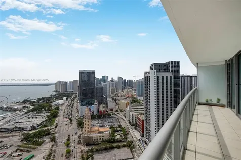 888 Biscayne Boulevard Miami FL 33132