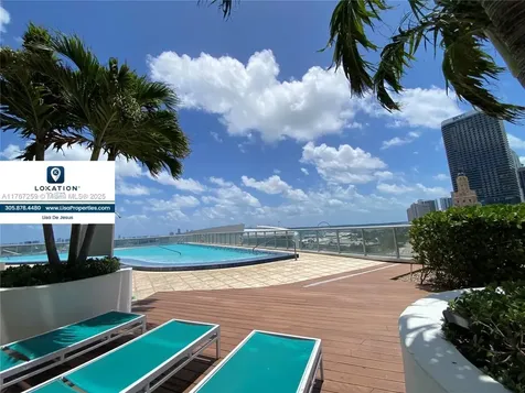 888 Biscayne Boulevard Miami FL 33132