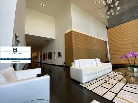888 Biscayne Boulevard Miami FL 33132