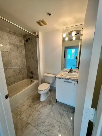 244 Biscayne Boulevard Miami FL 33132