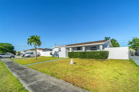 17011 SW 121st Avenue Miami FL 33177