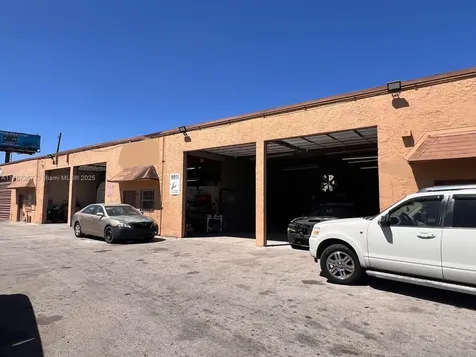 Body Shop Business For Sale Hialeah FL 33014