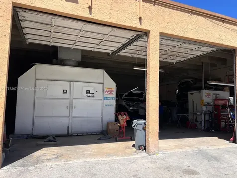 Body Shop Business For Sale Hialeah FL 33014