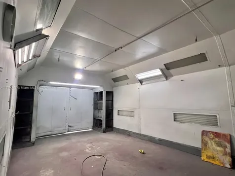 Body Shop Business For Sale Hialeah FL 33014