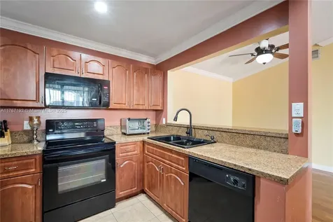 2431 SW 87th Avenue Miramar FL 33025