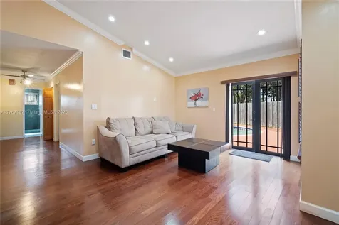 2431 SW 87th Avenue Miramar FL 33025