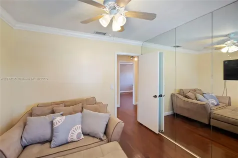 2431 SW 87th Avenue Miramar FL 33025