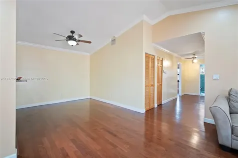 2431 SW 87th Avenue Miramar FL 33025