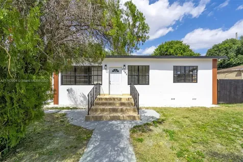 2283 NW 86th Terrace Miami FL 33147