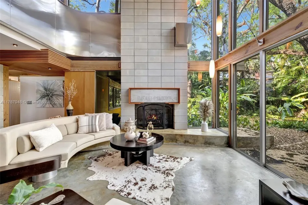 2410 SW 29th Way Fort Lauderdale FL 33312