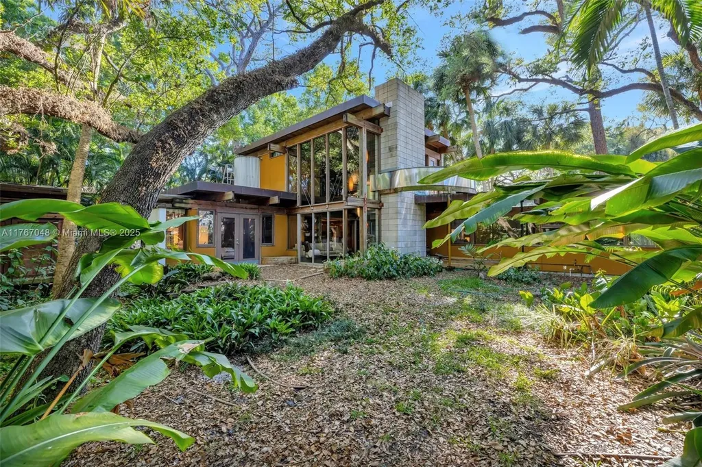 2410 SW 29th Way Fort Lauderdale FL 33312