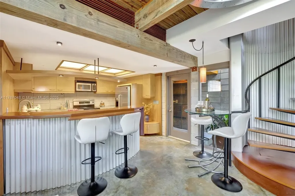 2410 SW 29th Way Fort Lauderdale FL 33312