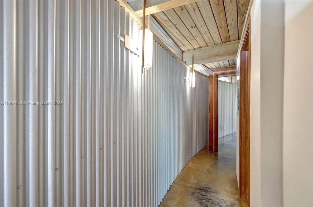 2410 SW 29th Way Fort Lauderdale FL 33312