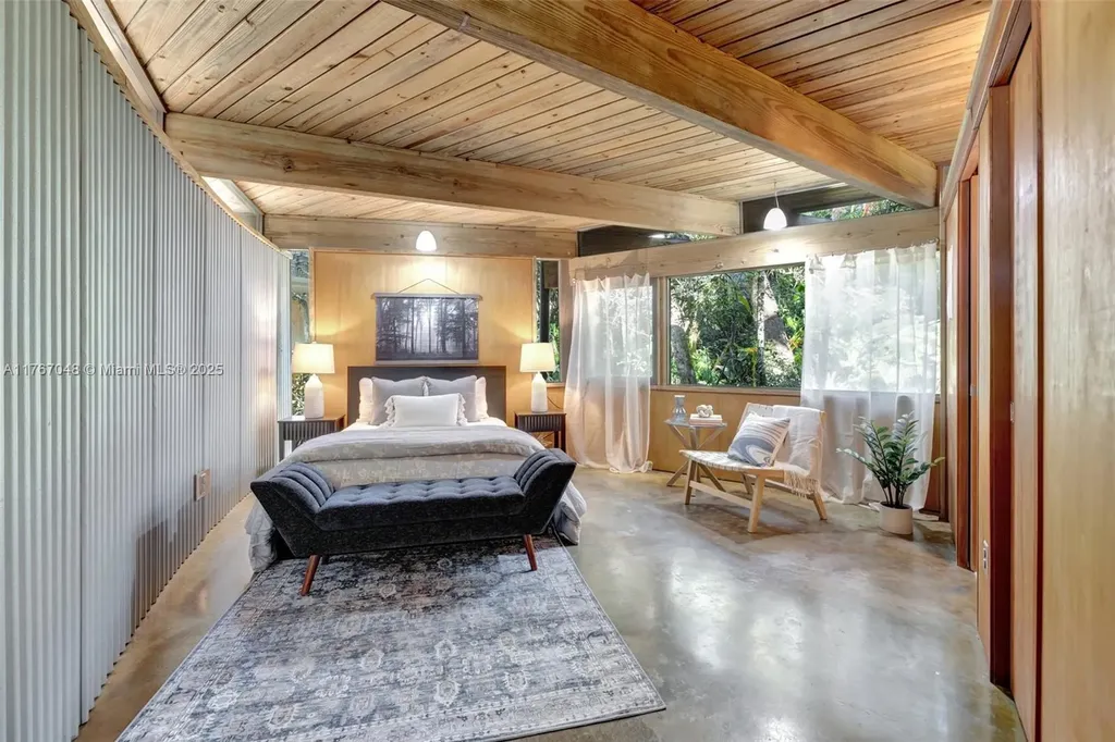 2410 SW 29th Way Fort Lauderdale FL 33312