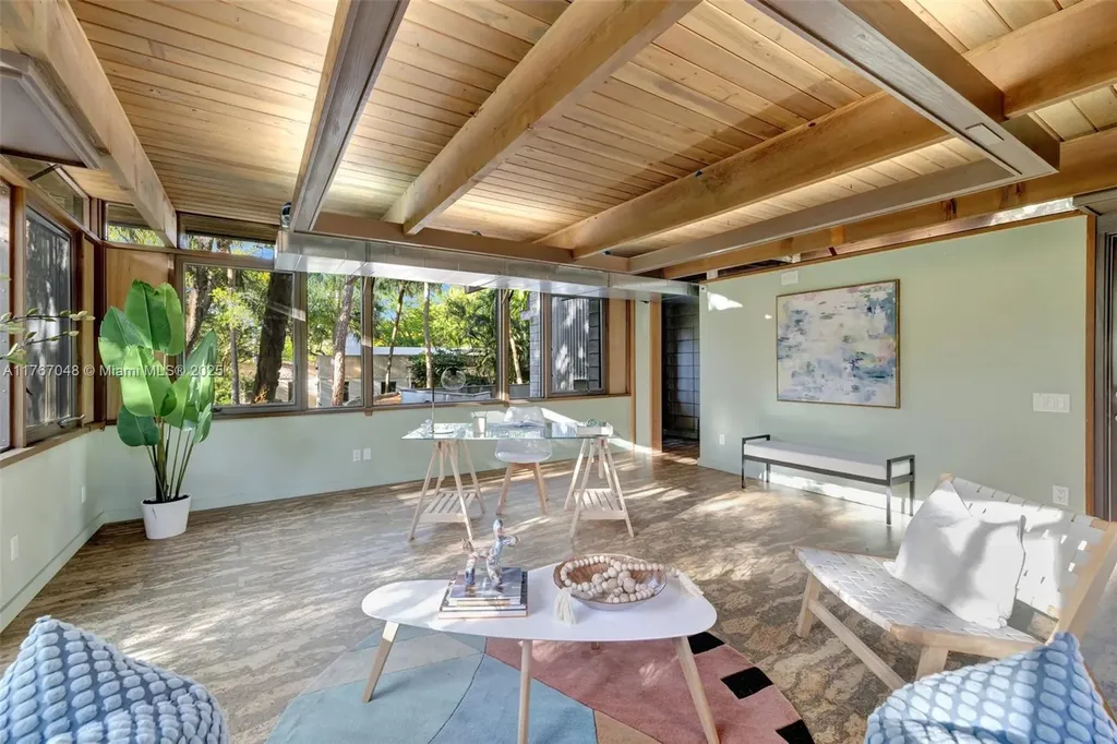 2410 SW 29th Way Fort Lauderdale FL 33312