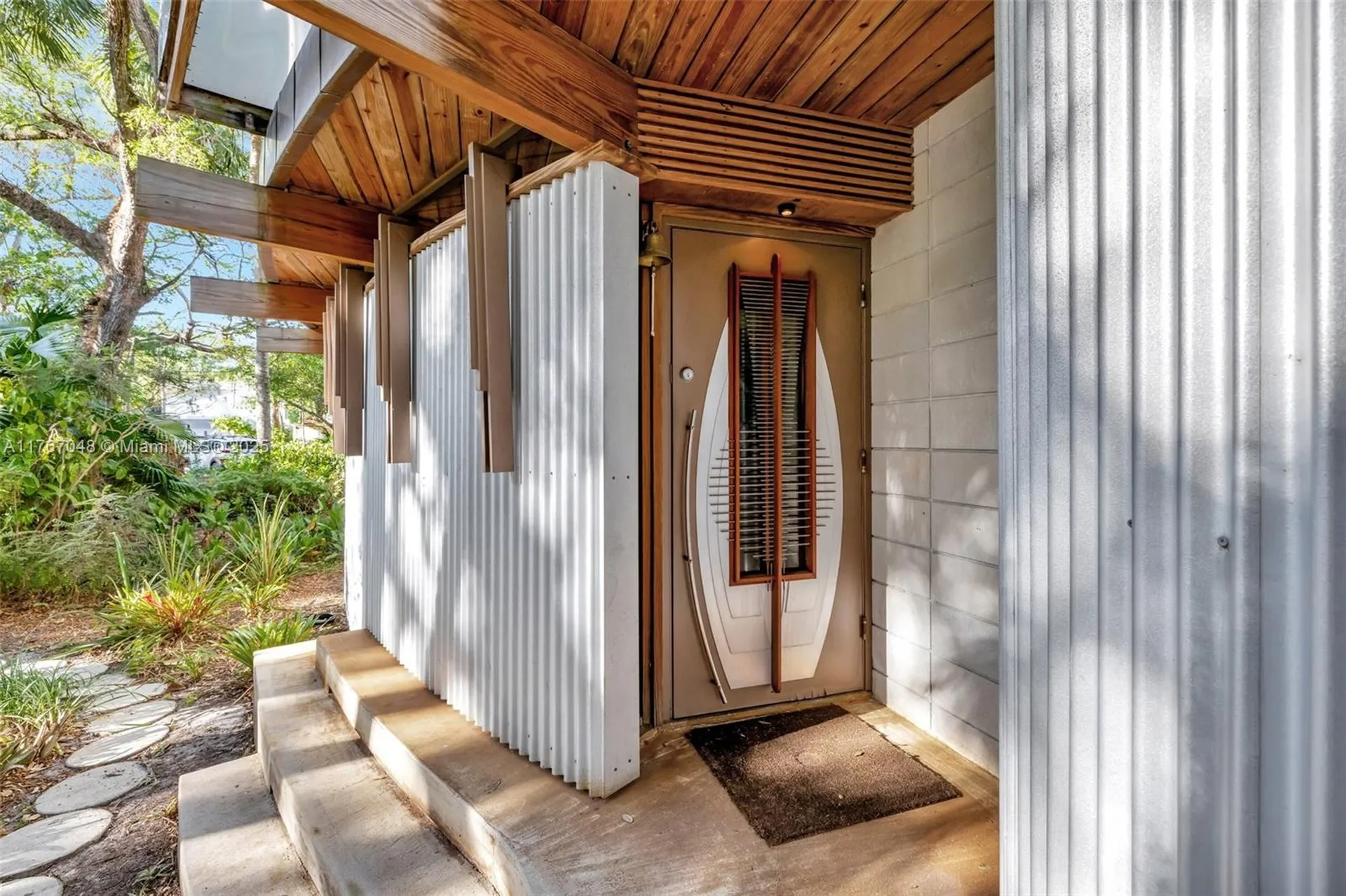 2410 SW 29th Way Fort Lauderdale FL 33312