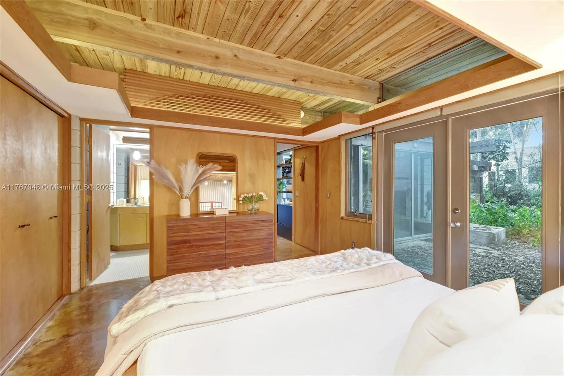 2410 SW 29th Way Fort Lauderdale FL 33312