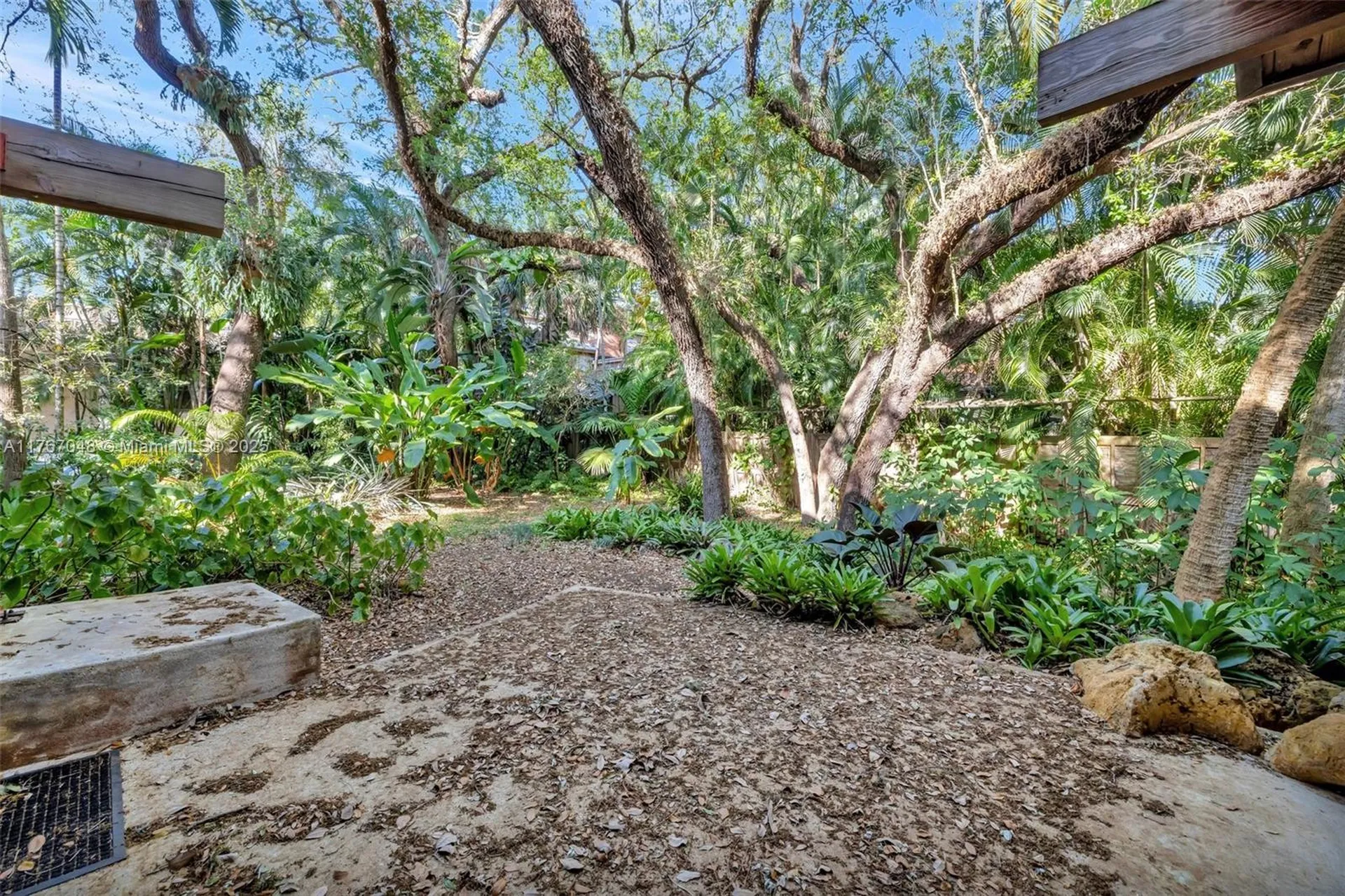 2410 SW 29th Way Fort Lauderdale FL 33312