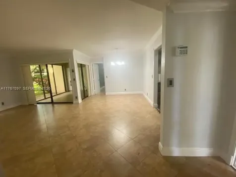 3933 Cocoplum Circle Coconut Creek FL 33063