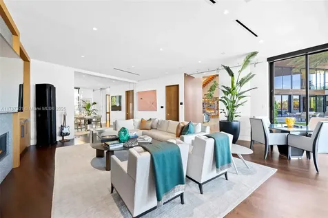 84 Isla Bahia Drive Fort Lauderdale FL 33316