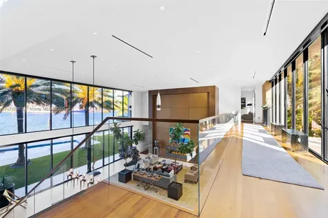 84 Isla Bahia Drive Fort Lauderdale FL 33316