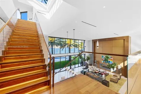 84 Isla Bahia Drive Fort Lauderdale FL 33316