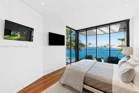 84 Isla Bahia Drive Fort Lauderdale FL 33316