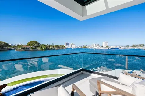 84 Isla Bahia Drive Fort Lauderdale FL 33316