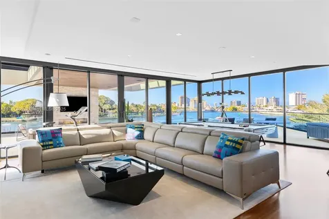 84 Isla Bahia Drive Fort Lauderdale FL 33316