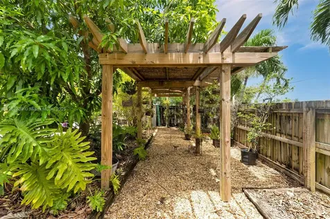 32006 SW 206th Avenue Homestead FL 33030