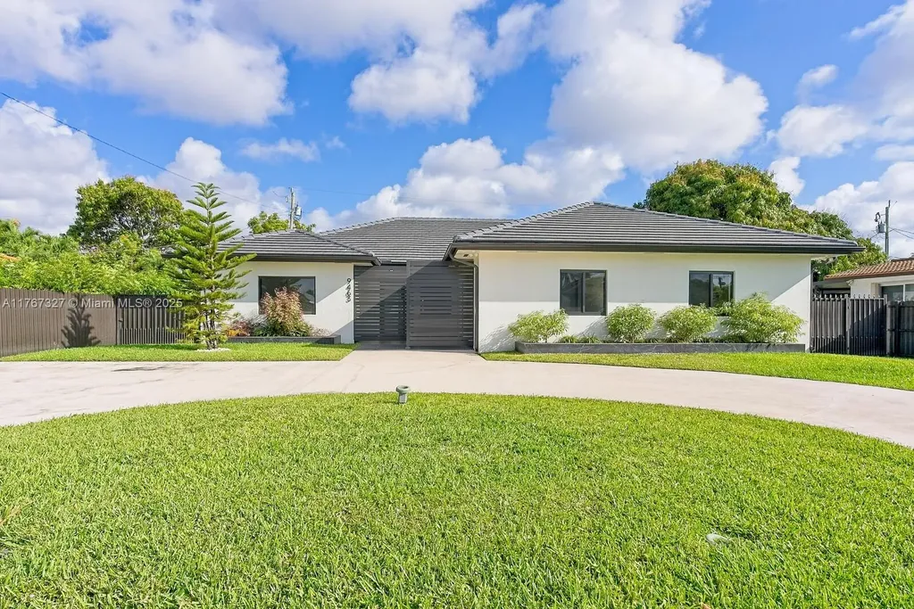 9463 SW 35th Street Miami FL 33165
