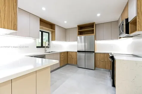 9463 SW 35th Street Miami FL 33165