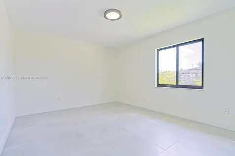 9463 SW 35th Street Miami FL 33165