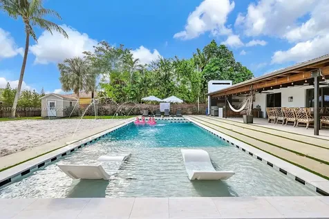 1098 Hunting Lodge Drive Miami Springs FL 33166
