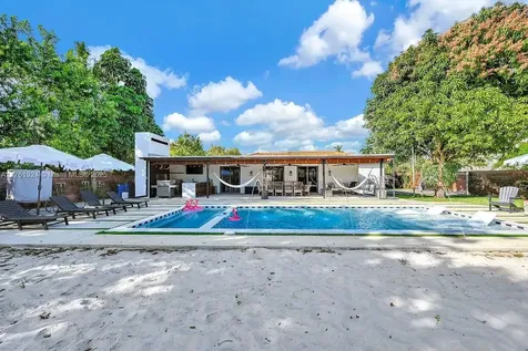 1098 Hunting Lodge Drive Miami Springs FL 33166