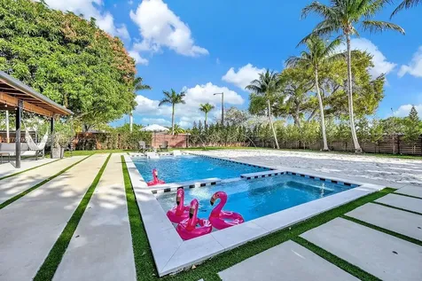1098 Hunting Lodge Drive Miami Springs FL 33166