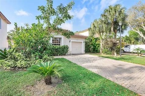 6244 NW 38th Drive Coral Springs FL 33067