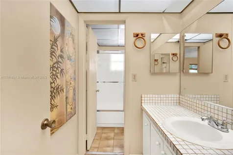 9105 SW 179th Street Palmetto Bay FL 33157