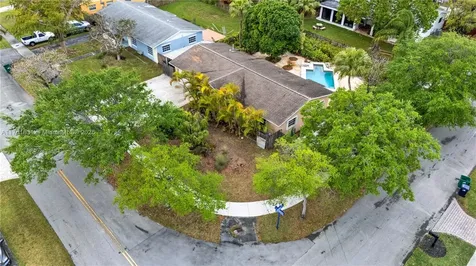 9105 SW 179th Street Palmetto Bay FL 33157
