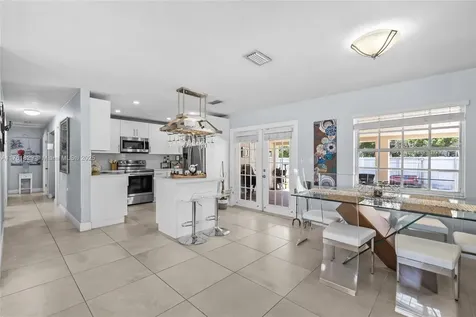 15320 SW 308th Street Homestead FL 33033