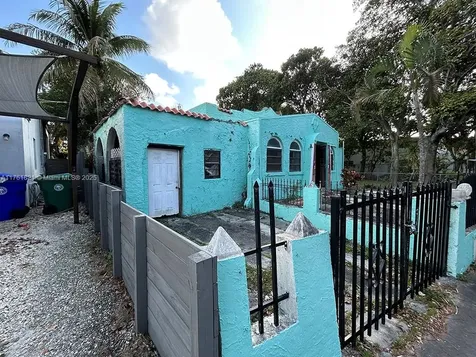 44 NW 46th Street Miami FL 33127