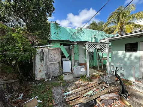44 NW 46th Street Miami FL 33127