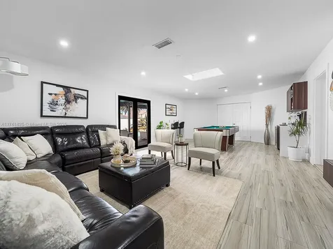 15521 SW 152nd Terrace Miami FL 33187