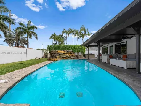 15521 SW 152nd Terrace Miami FL 33187