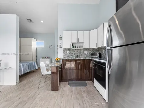 15521 SW 152nd Terrace Miami FL 33187