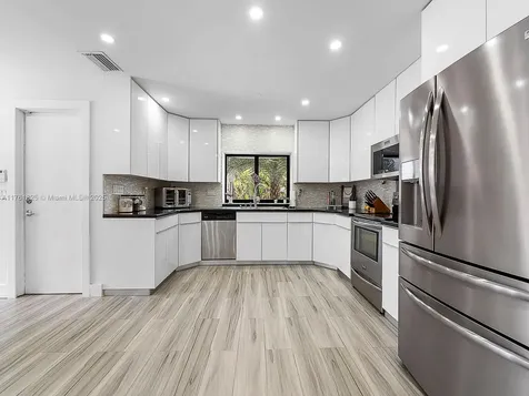 15521 SW 152nd Terrace Miami FL 33187