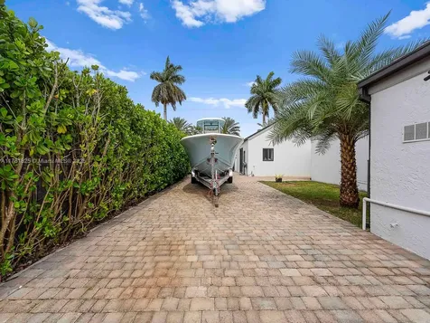15521 SW 152nd Terrace Miami FL 33187