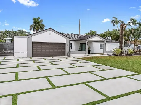 15521 SW 152nd Terrace Miami FL 33187